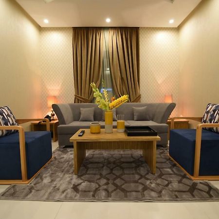 Clemence Suites Rijad Zewnętrze zdjęcie
