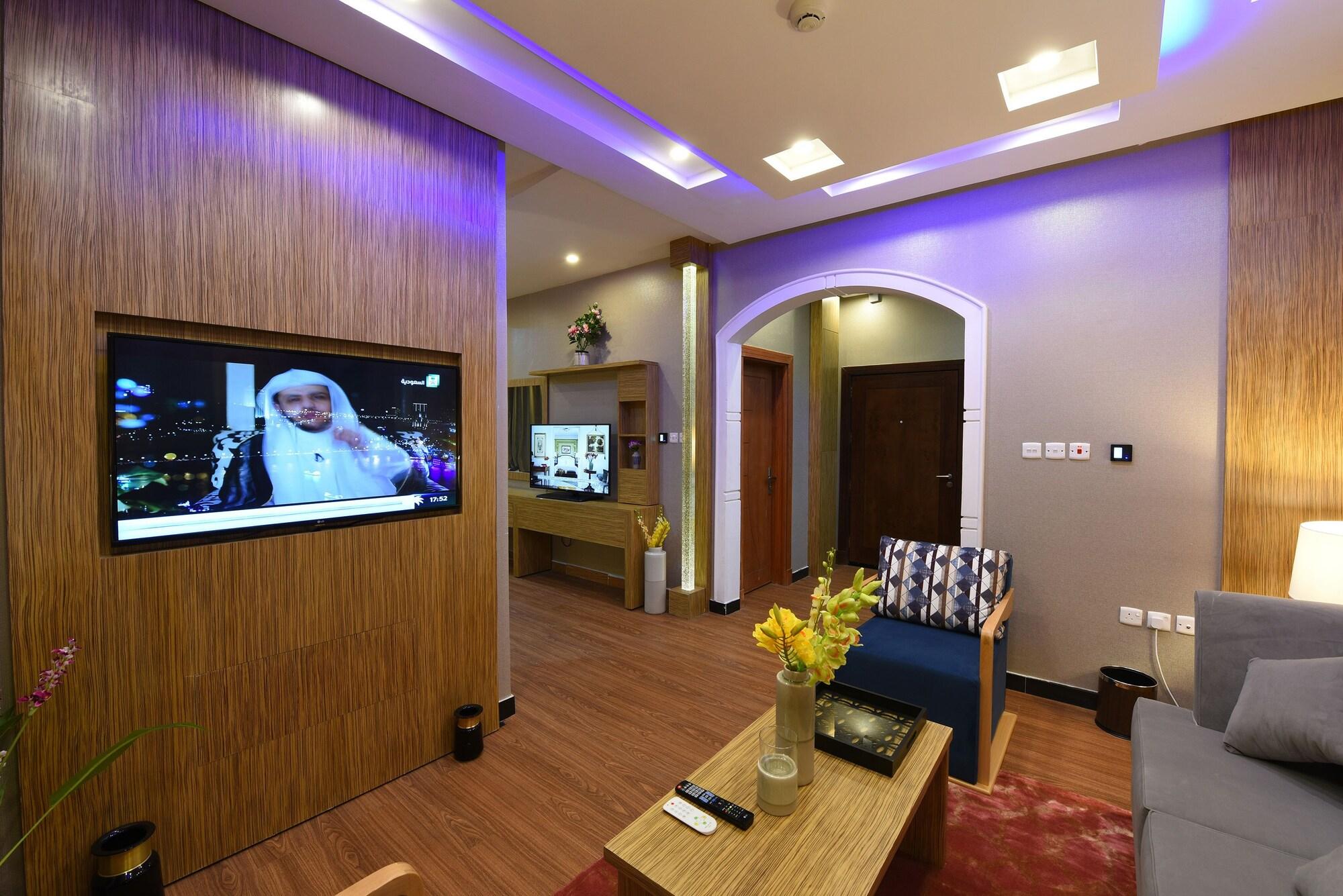 Clemence Suites Rijad Zewnętrze zdjęcie